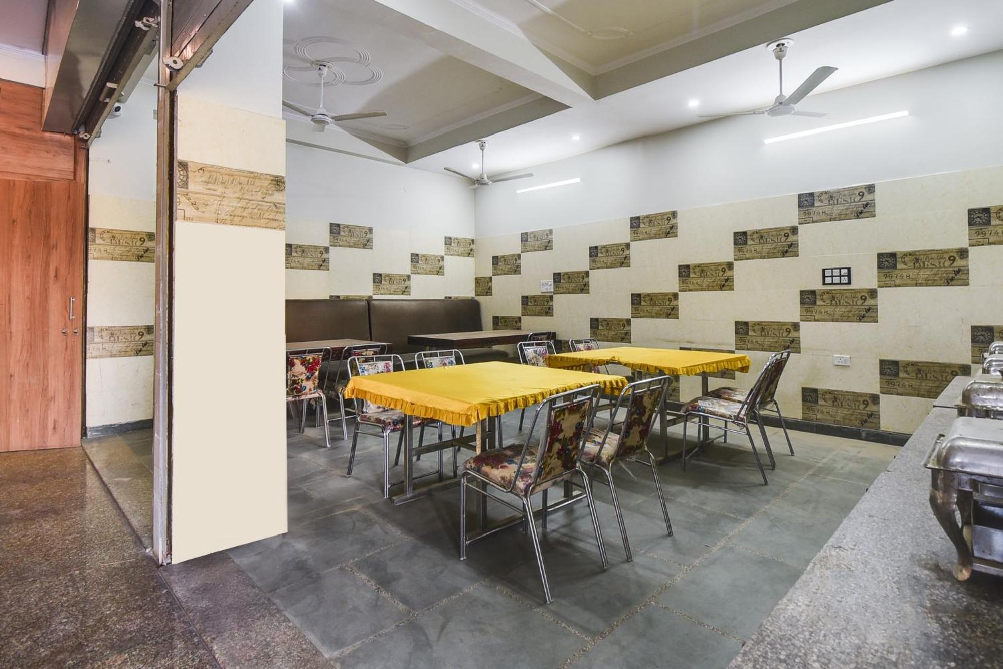 Super Collection O Kalyanpura Jaipur Formerly Alpine ภายนอก รูปภาพ